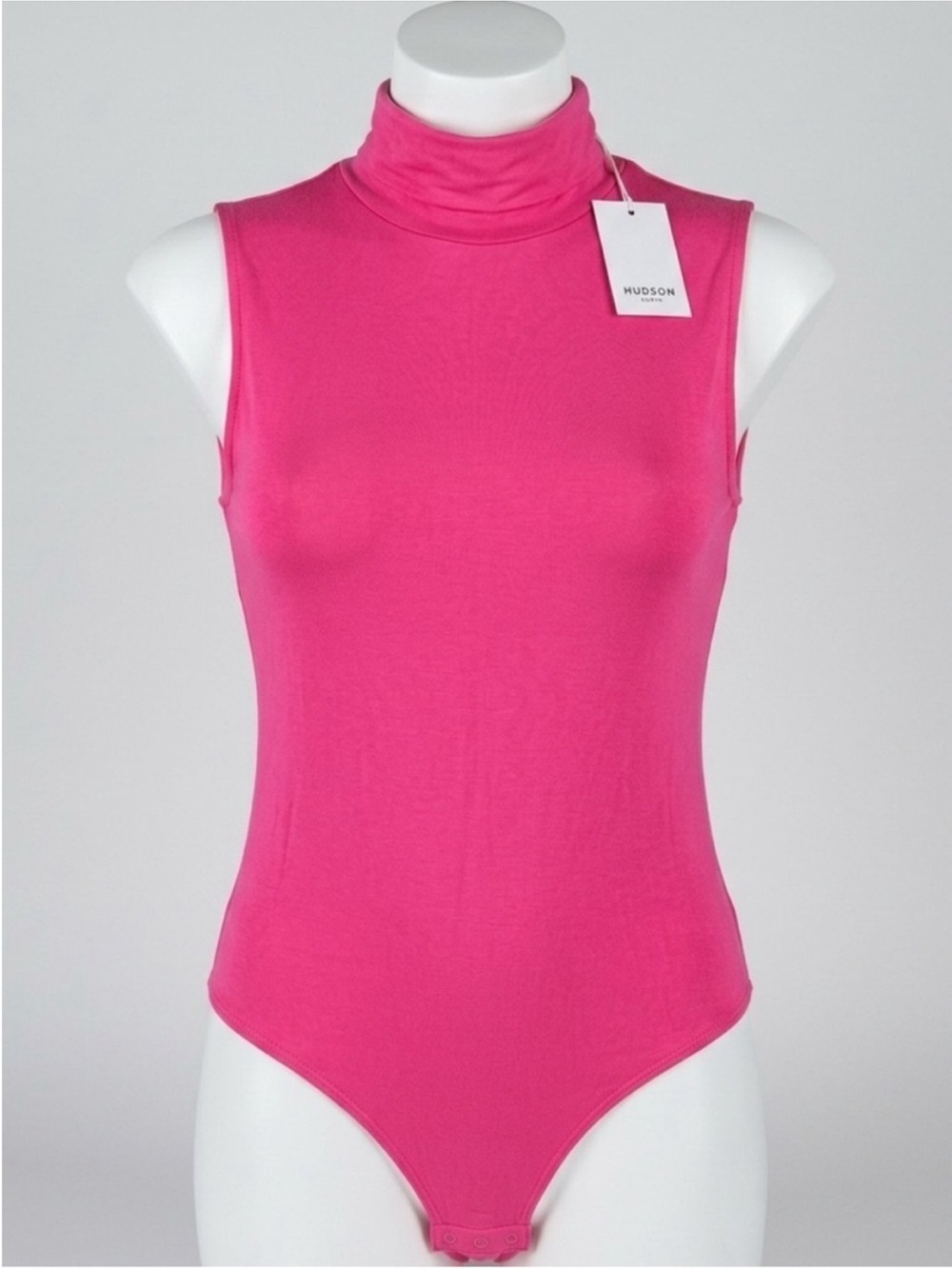 NWT Hudson North Sleeveless
Turtleneck Bodysuit 2X